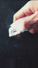 Pocha World Retractable Razorblade Keychain
